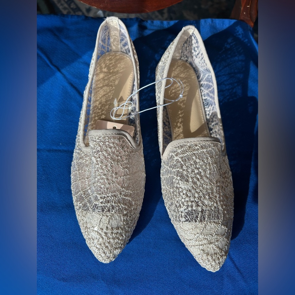NWT Olivia & Kate sheer flats